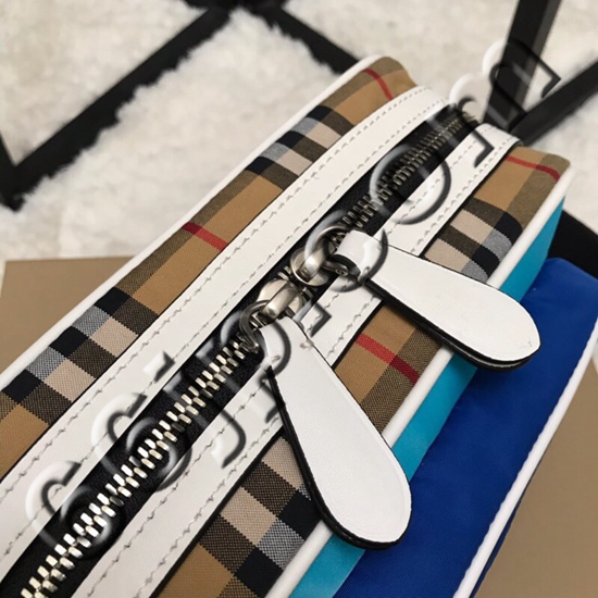バーバリーバッグ着用イメージ